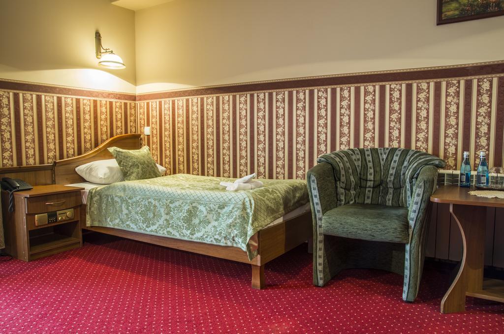 Hotel Mazurski Dworek Mikolajki  Room photo