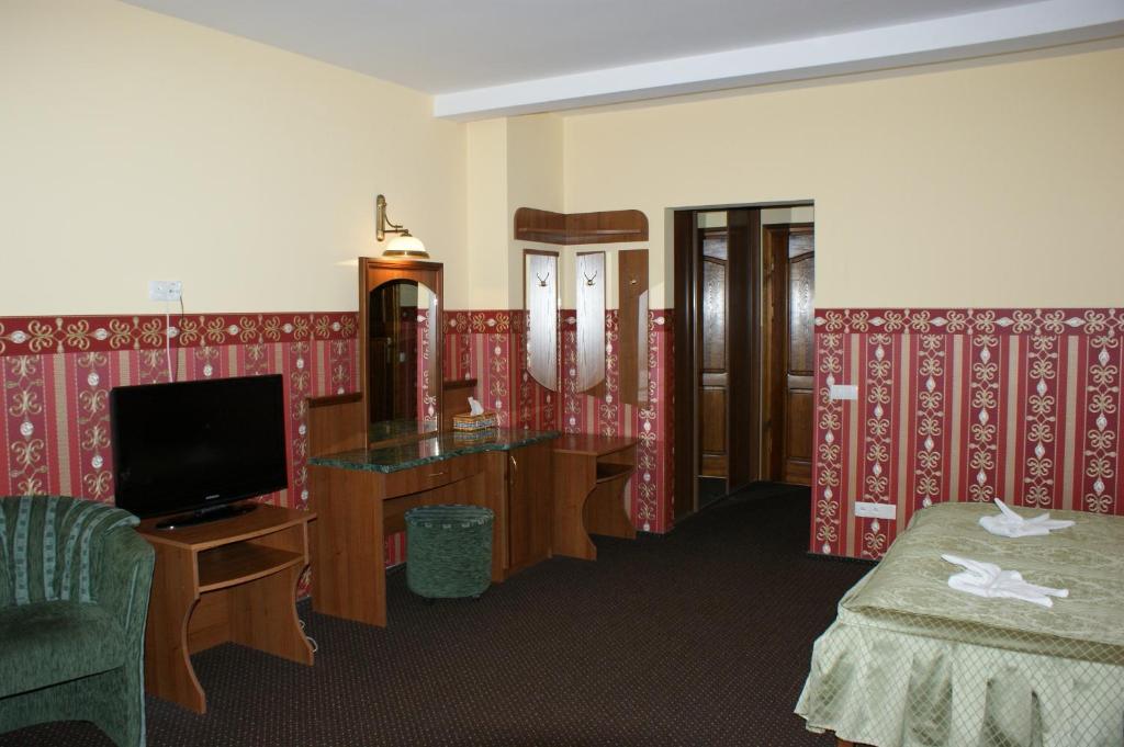 Hotel Mazurski Dworek Mikolajki  Room photo