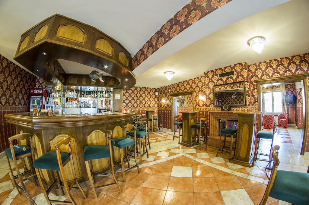 Hotel Mazurski Dworek Mikolajki  Exterior photo